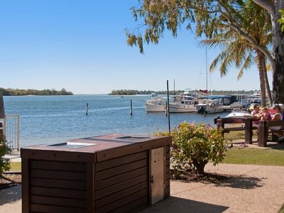 noosaville-gympie-terrace-riverfront (1)